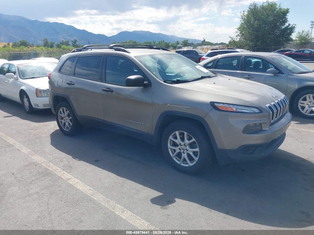 Продажа на аукционе авто 2017 Jeep Cherokee Sport 4x4, vin: 1C4PJMAB2HW656860, номер лота: 45979441