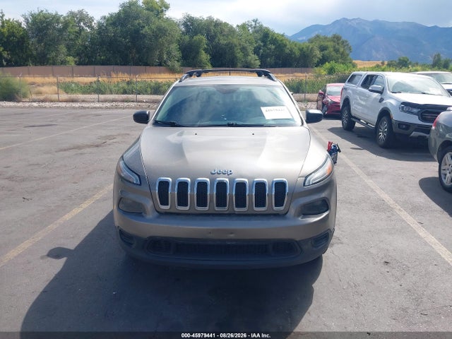 Продажа на аукционе авто 2017 Jeep Cherokee Sport 4x4, vin: 1C4PJMAB2HW656860, номер лота: 45979441
