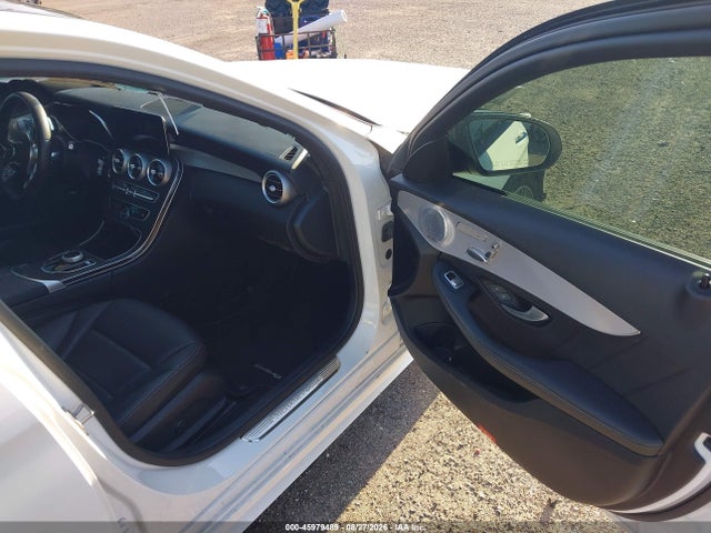 2021 Mercedes-benz C 300 Sedan მანქანა იყიდება აუქციონზე, vin: W1KWF8DB9MR622087, აუქციონის ნომერი: 45979489