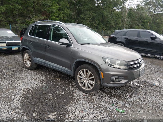 45979497 :رقم المزاد ، WVGAV7AXXCW001793 vin ، 2012 Volkswagen Tiguan Se مزاد بيع