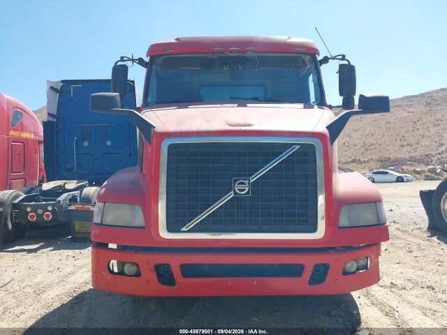 Aukcja sprzedaży 2016 Volvo Vn, vin: 4V4MC9EG8GN974863, numer aukcji: 45979501