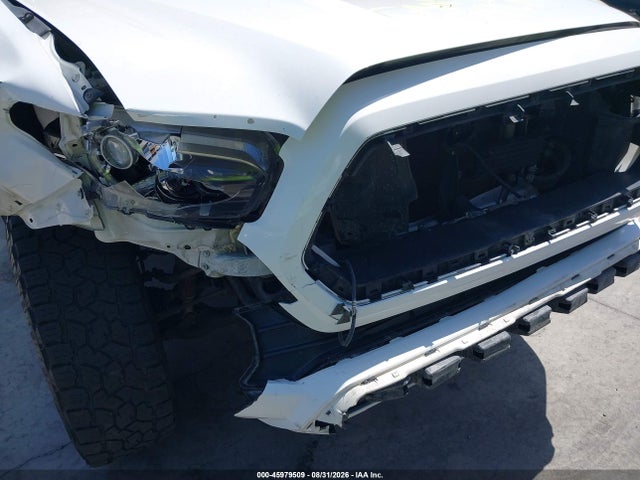 Toyota Tacoma Trd Pro 2017 5TFCZ5AN1HX059085 Image 18