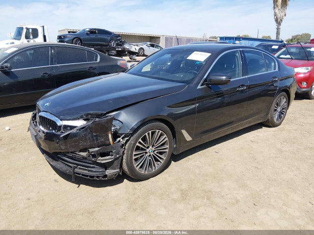 BMW 530I 2018 WBAJA5C57JG898639 Image 2