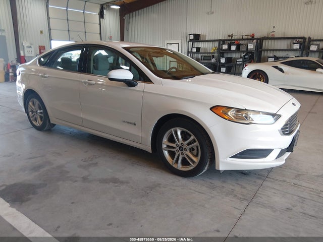 Продажа на аукционе авто 2018 Ford Fusion Hybrid S, vin: 3FA6P0UU6JR273695, номер лота: 45979559