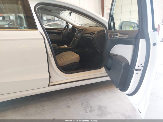 Продажа на аукционе авто 2018 Ford Fusion Hybrid S, vin: 3FA6P0UU6JR273695, номер лота: 45979559