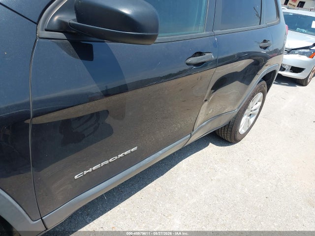 2015 Jeep Cherokee Sport მანქანა იყიდება აუქციონზე, vin: 1C4PJLAB4FW611829, აუქციონის ნომერი: 45979611
