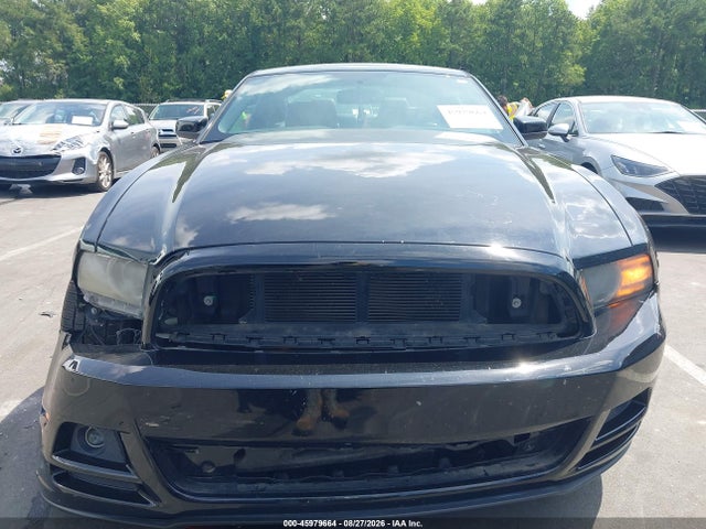 Продажа на аукционе авто 2014 Ford Mustang V6 Premium, vin: 1ZVBP8AM5E5211643, номер лота: 45979664