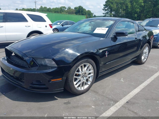 Продажа на аукционе авто 2014 Ford Mustang V6 Premium, vin: 1ZVBP8AM5E5211643, номер лота: 45979664