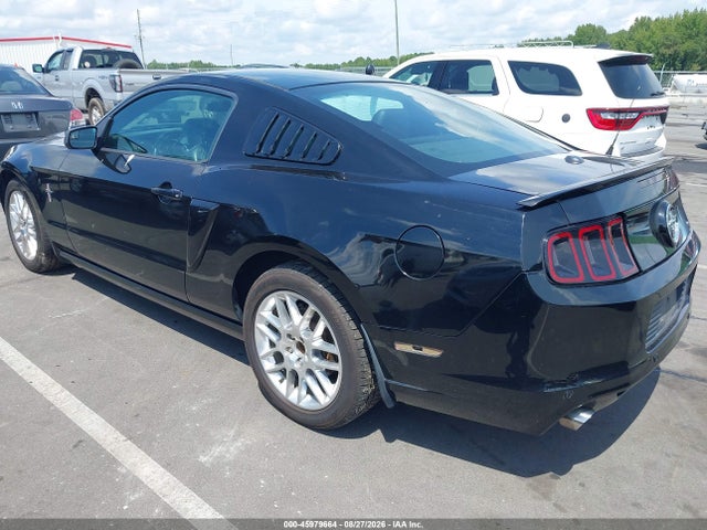 Продажа на аукционе авто 2014 Ford Mustang V6 Premium, vin: 1ZVBP8AM5E5211643, номер лота: 45979664