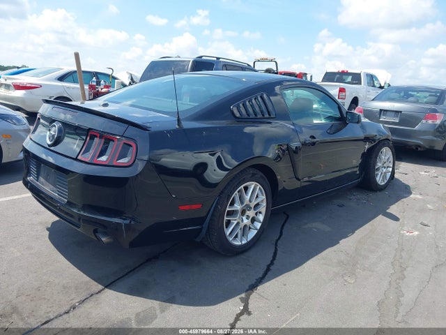 Продажа на аукционе авто 2014 Ford Mustang V6 Premium, vin: 1ZVBP8AM5E5211643, номер лота: 45979664