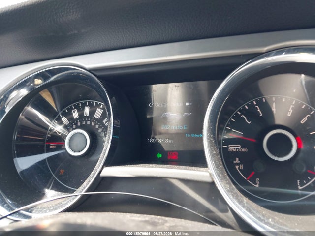 Продажа на аукционе авто 2014 Ford Mustang V6 Premium, vin: 1ZVBP8AM5E5211643, номер лота: 45979664
