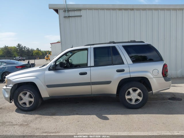 2005 Chevrolet Trailblazer Ls მანქანა იყიდება აუქციონზე, vin: 1GNDT13S752158317, აუქციონის ნომერი: 45979695