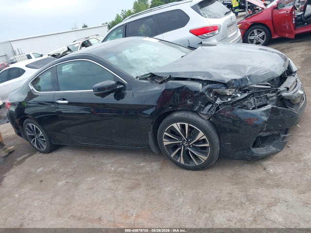 45979705 :رقم المزاد ، 1HGCT1B7XGA005622 vin ، 2016 Honda Accord Ex مزاد بيع