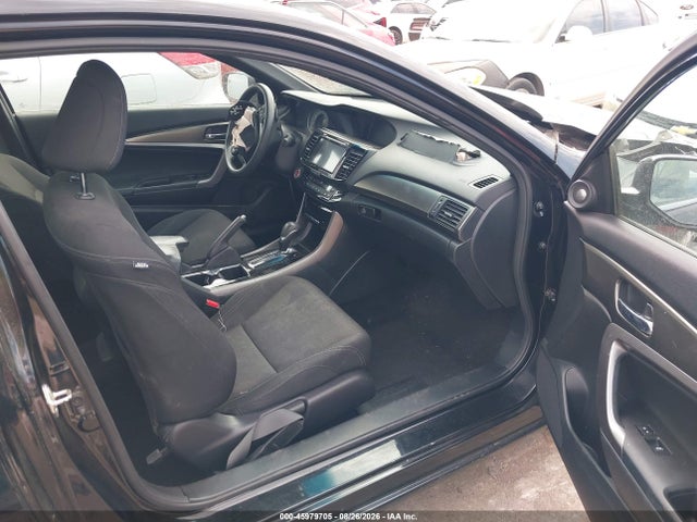 45979705 :رقم المزاد ، 1HGCT1B7XGA005622 vin ، 2016 Honda Accord Ex مزاد بيع