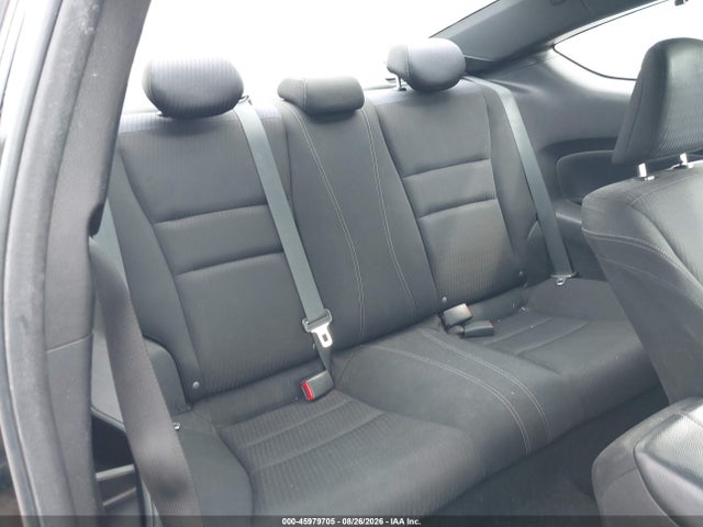 45979705 :رقم المزاد ، 1HGCT1B7XGA005622 vin ، 2016 Honda Accord Ex مزاد بيع