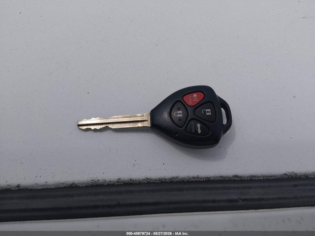 45979724 :رقم المزاد ، 2T1BU4EE0AC292426 vin ، 2010 Toyota Corolla Le مزاد بيع