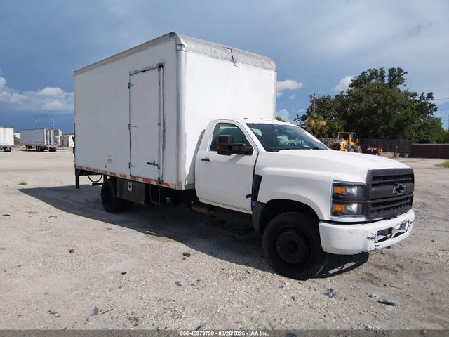 Auction sale of the 2020 Chevrolet Silverado 6500hd 1wt, vin: 1HTKHPVK0LH620229, lot number: 45979790