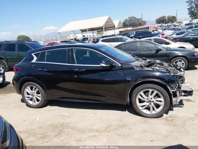 Infiniti QX30 2017 SJKCH5CP8HA033570 Image 14