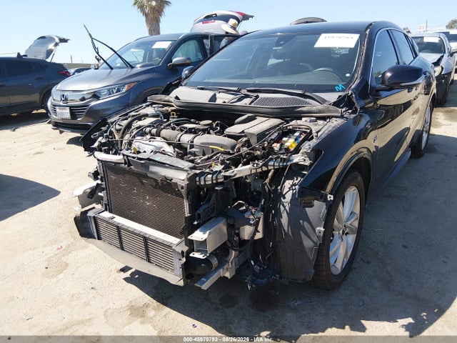 Infiniti QX30 2017 SJKCH5CP8HA033570 Image 6