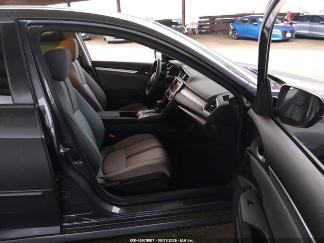45979807 :رقم المزاد ، 19XFC2F51GE006360 vin ، 2016 Honda Civic Lx مزاد بيع