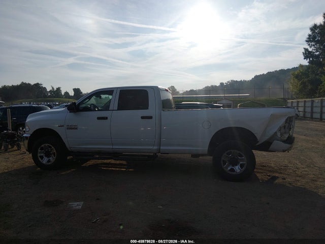 45979828 :رقم المزاد ، 3C6TR5HT0GG269689 vin ، 2016 Ram 2500 Tradesman مزاد بيع