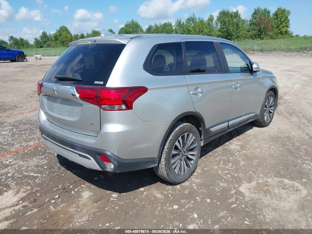Продажа на аукционе авто 2020 Mitsubishi Outlander Se 2.4 S-awc, vin: JA4AZ3A38LZ007339, номер лота: 45979874