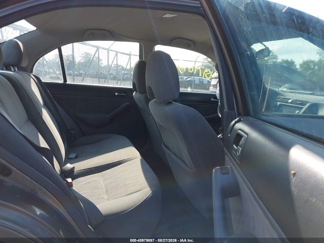 45979897 :رقم المزاد ، 2HGES15595H605021 vin ، 2005 Honda Civic Lx مزاد بيع