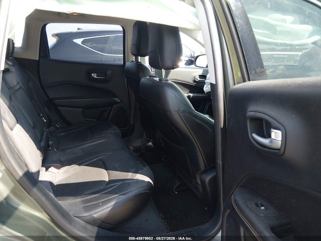 45979952 :رقم المزاد ، 3C4NJCBB1JT186543 vin ، 2018 Jeep Compass Latitude مزاد بيع