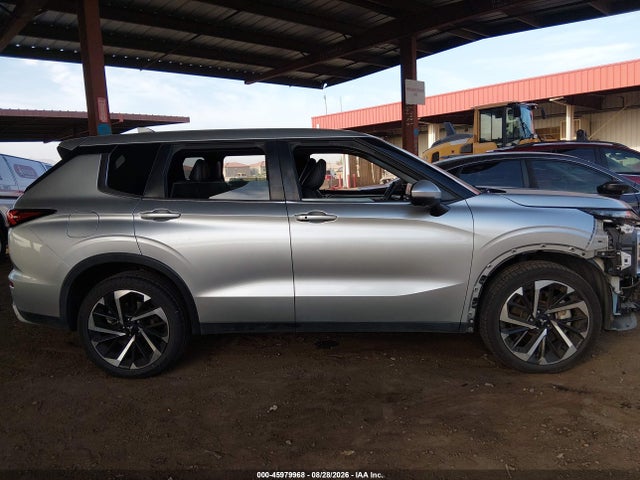 Продаж на аукціоні авто 2022 Mitsubishi Outlander Black Edition S-awc/se 2.5 S-awc/se Launch Edition S-awc, vin: JA4J4UA85NZ065783, номер лоту: 45979968
