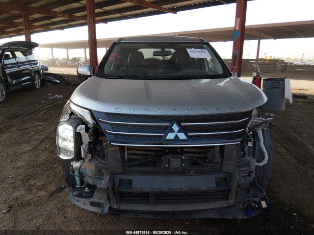 Продаж на аукціоні авто 2022 Mitsubishi Outlander Black Edition S-awc/se 2.5 S-awc/se Launch Edition S-awc, vin: JA4J4UA85NZ065783, номер лоту: 45979968