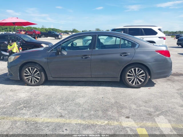 45979970 :رقم المزاد ، 4S3BNAD63J3030785 vin ، 2018 Subaru Legacy 2.5i Premium مزاد بيع