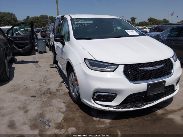 Auction sale of the 2024 Chrysler Pacifica Touring L, vin: 2C4RC1BG6RR140524, lot number: 45979971