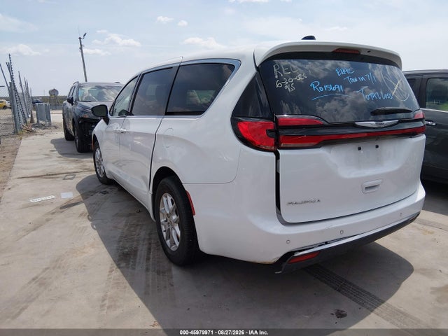 Auction sale of the 2024 Chrysler Pacifica Touring L, vin: 2C4RC1BG6RR140524, lot number: 45979971