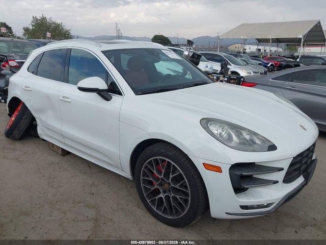 2015 Porsche Macan Turbo მანქანა იყიდება აუქციონზე, vin: WP1AF2A54FLB93915, აუქციონის ნომერი: 45979982