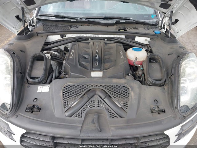 Продаж на аукціоні авто 2015 Porsche Macan Turbo, vin: WP1AF2A54FLB93915, номер лоту: 45979982