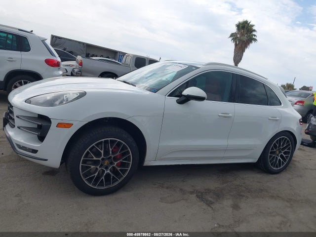 Продаж на аукціоні авто 2015 Porsche Macan Turbo, vin: WP1AF2A54FLB93915, номер лоту: 45979982
