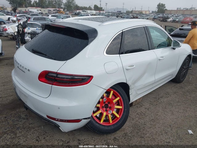 Продаж на аукціоні авто 2015 Porsche Macan Turbo, vin: WP1AF2A54FLB93915, номер лоту: 45979982