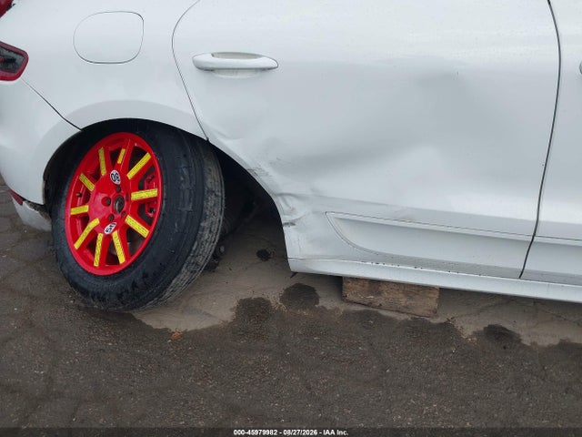 Продаж на аукціоні авто 2015 Porsche Macan Turbo, vin: WP1AF2A54FLB93915, номер лоту: 45979982