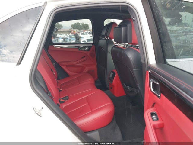 Продаж на аукціоні авто 2015 Porsche Macan Turbo, vin: WP1AF2A54FLB93915, номер лоту: 45979982