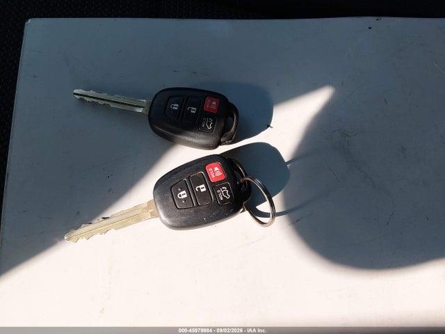 Aukcja sprzedaży 2016 Toyota Rav4 Xle, vin: 2T3WFREV4GW273403, numer aukcji: 45979984