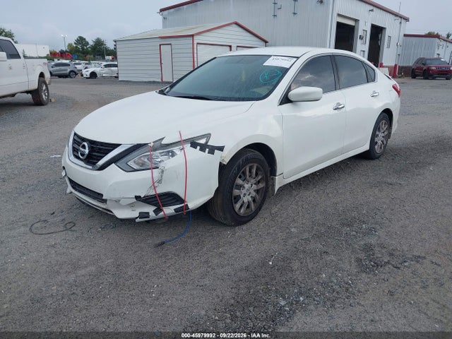 2017 Nissan Altima 2.5 S მანქანა იყიდება აუქციონზე, vin: 1N4AL3AP7HN344809, აუქციონის ნომერი: 45979992