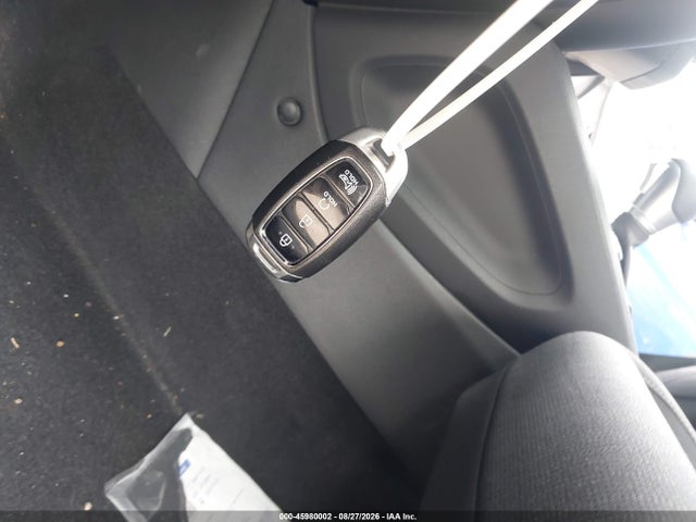 Продажа на аукционе авто 2022 Hyundai Kona Sel, vin: KM8K62AB0NU773176, номер лота: 45980002