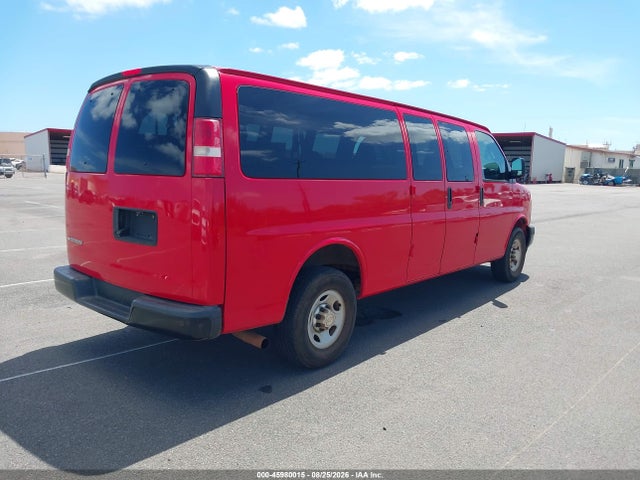 Chevrolet Express 3500 Ls 2017 1GAZGNFF0H1302575 Image 4