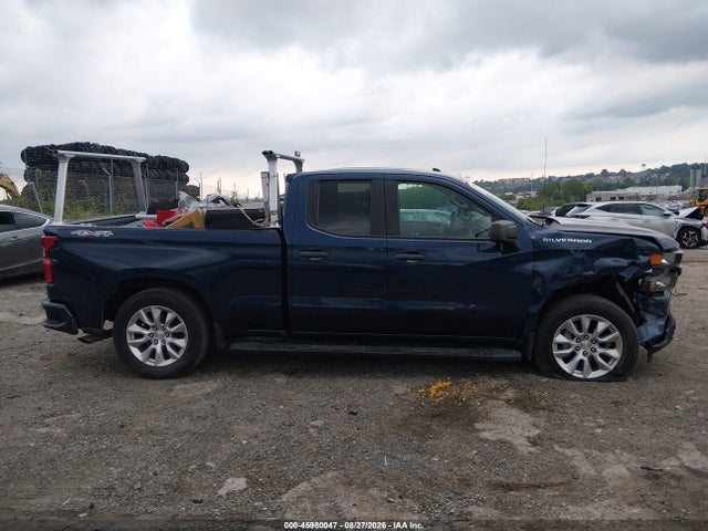 Aukcja sprzedaży 2021 Chevrolet Silverado 1500 4wd  Standard Bed Custom, vin: 1GCRYBEK1MZ364371, numer aukcji: 45980047