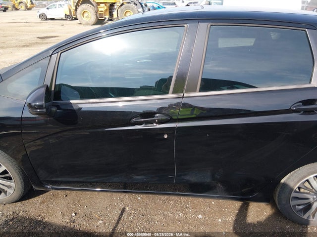 Продаж на аукціоні авто 2015 Honda Fit Ex/ex-l, vin: 3HGGK5H84FM745938, номер лоту: 45980048