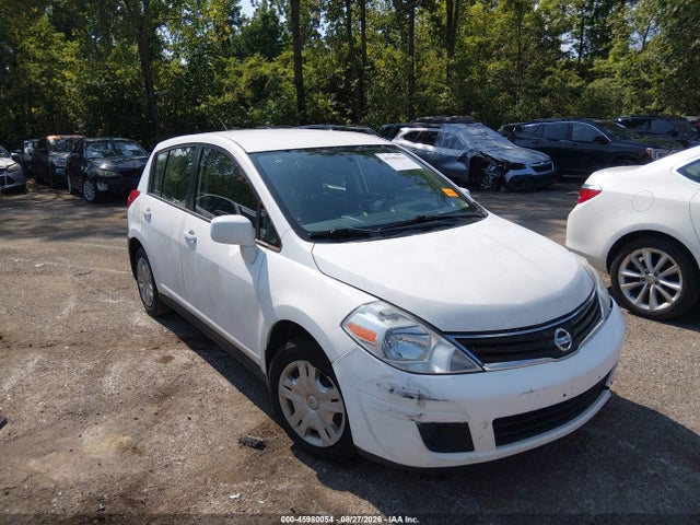 2012 Nissan Versa 1.8 S მანქანა იყიდება აუქციონზე, vin: 3N1BC1CP9CL364295, აუქციონის ნომერი: 45980054