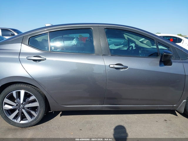 Продажа на аукционе авто 2020 Nissan Versa Sr Xtronic Cvt, vin: 3N1CN8FV9LL894364, номер лота: 45980068