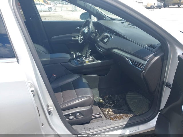45980089 :رقم المزاد ، 1GYFZCR47KF120167 vin ، 2019 Cadillac Xt4 Premium Luxury مزاد بيع