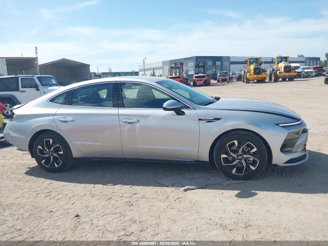 2025 Hyundai Sonata Sel მანქანა იყიდება აუქციონზე, vin: KMHL64JA3SA481624, აუქციონის ნომერი: 45980091