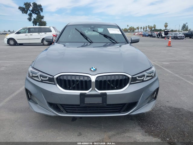 45980116 :رقم المزاد ، 3MW69FF0XR8E37448 vin ، 2024 Bmw 330i مزاد بيع